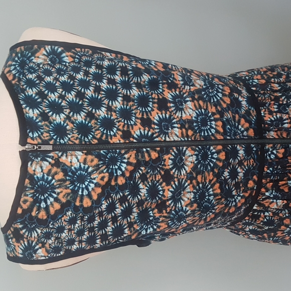 Kensie linen rayon blend summer dress. Size Large - Picture 4 of 9